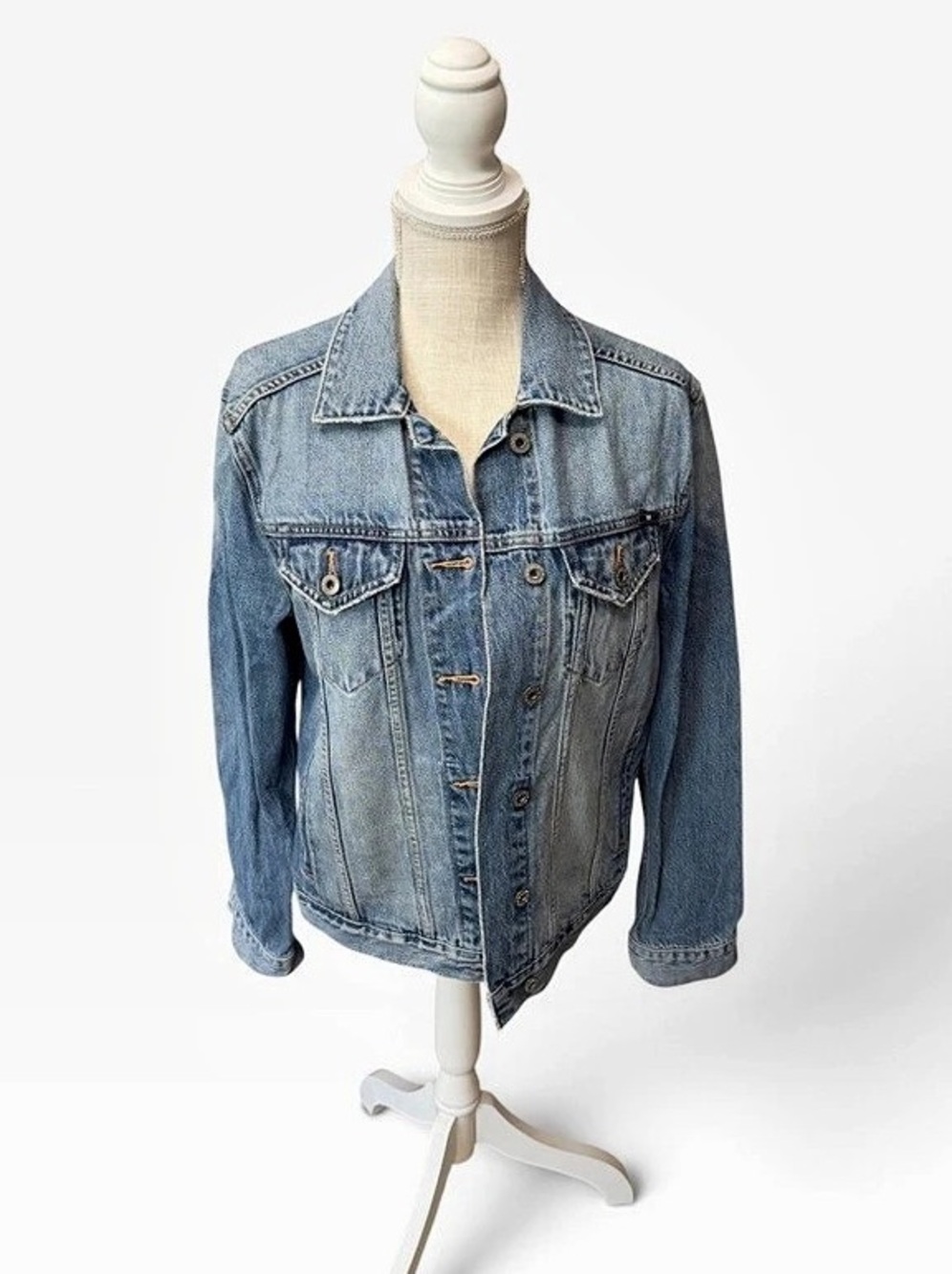 Lucky Brand Classic Denim Trucker Jacket Blue Small